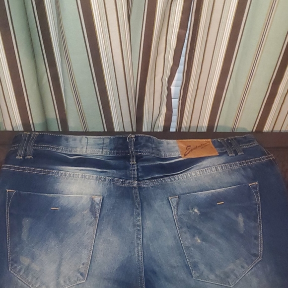 Jeans - Picture 4 of 6